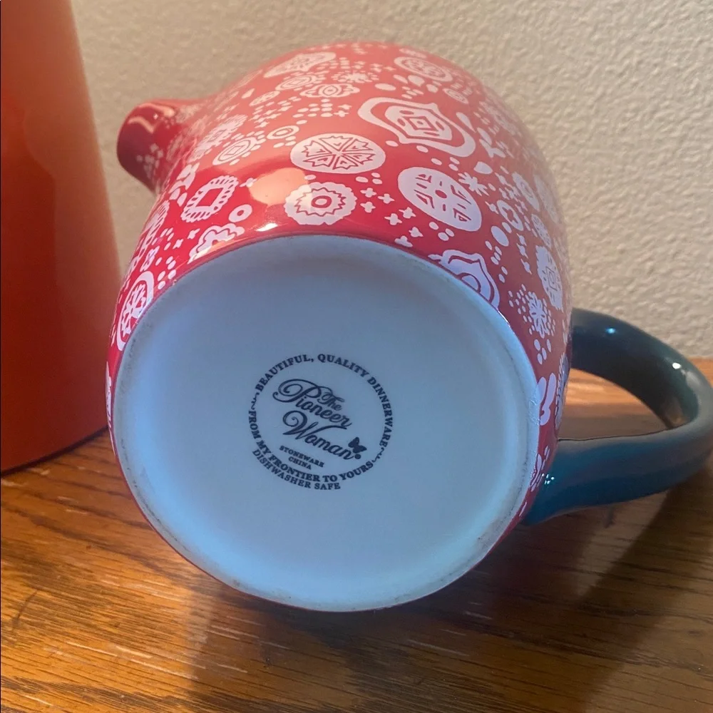 The Pioneer Woman elegant red